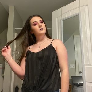 Meet your Posher, Liz